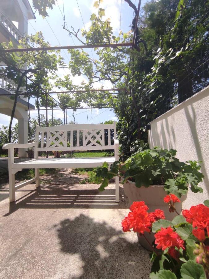 Apartman Mila Novi Vinodolski Buitenkant foto