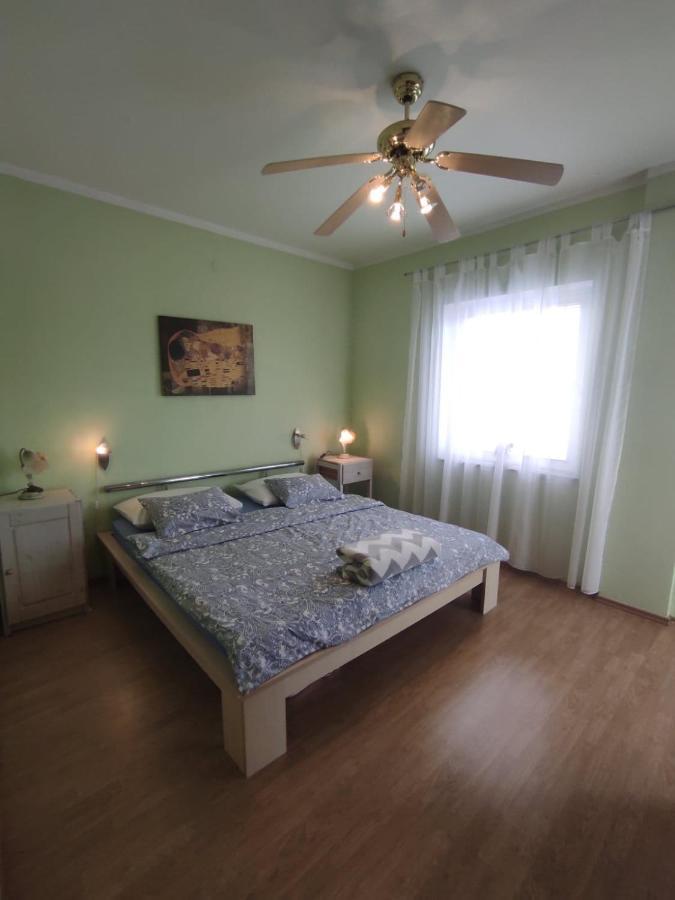 Apartman Mila Novi Vinodolski Buitenkant foto