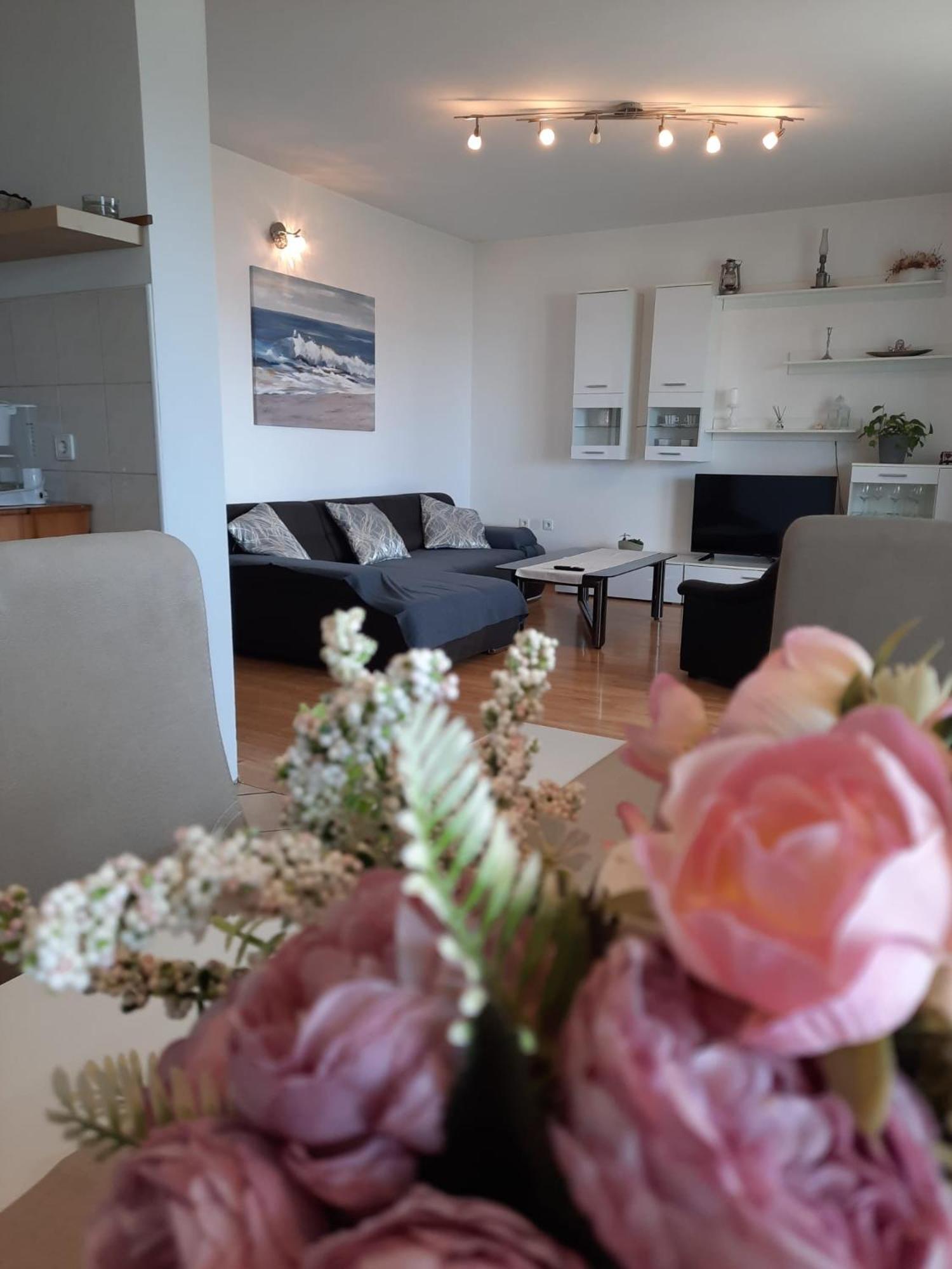 Apartman Mila Novi Vinodolski Buitenkant foto