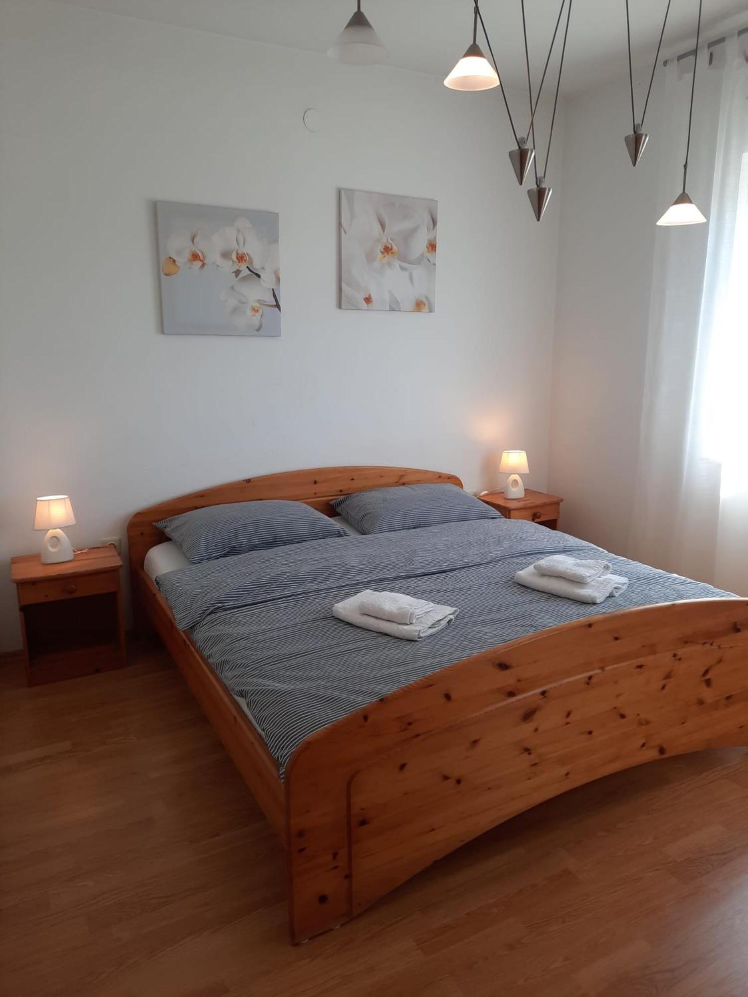 Apartman Mila Novi Vinodolski Buitenkant foto