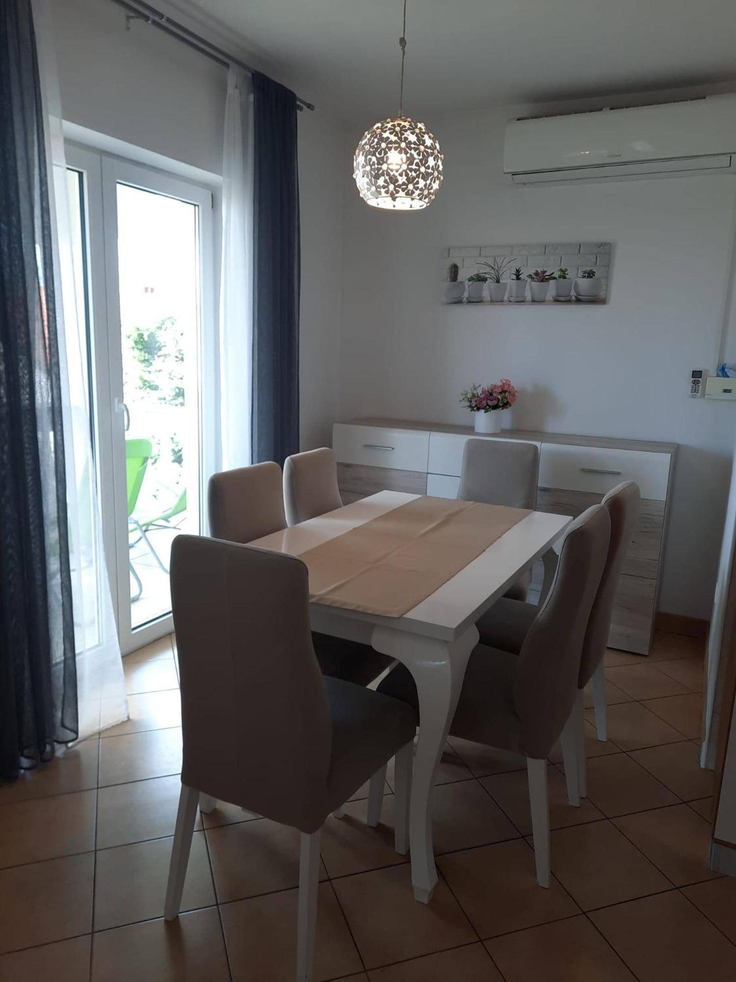 Apartman Mila Novi Vinodolski Buitenkant foto