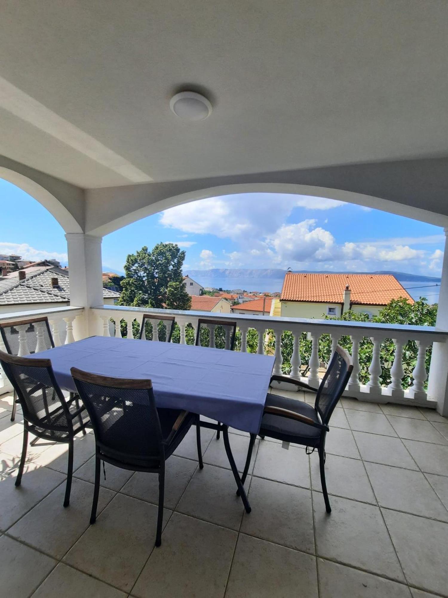 Apartman Mila Novi Vinodolski Buitenkant foto